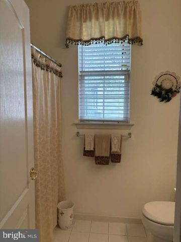 12 IRIS CT, Marlton, NJ 08053