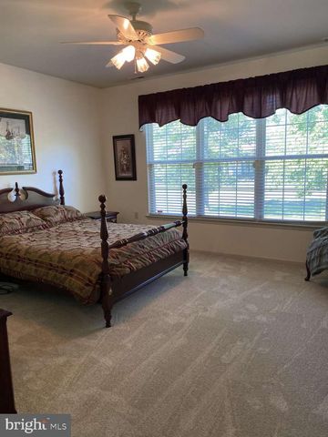 12 IRIS CT, Marlton, NJ 08053