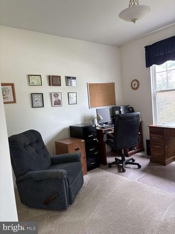 12 IRIS CT, Marlton, NJ 08053
