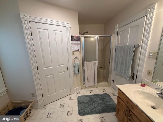 1564 MILLPORT RD, Lancaster, PA 17602