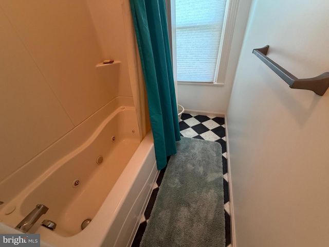 1564 MILLPORT RD, Lancaster, PA 17602