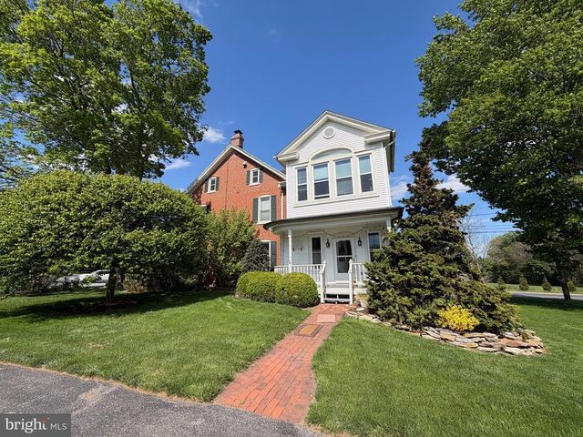 1564 MILLPORT RD, Lancaster, PA 17602