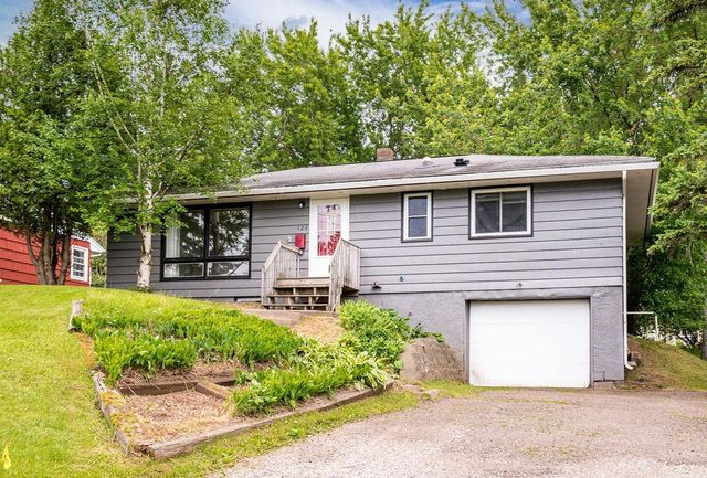 126 E Niagara Street, Duluth, MN 55811