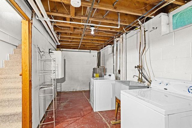 126 E Niagara Street, Duluth, MN 55811