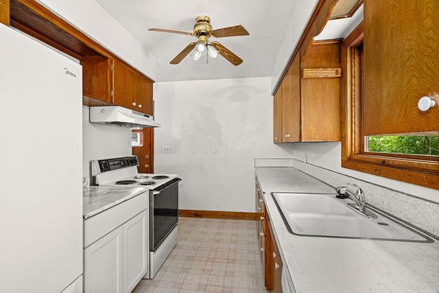 126 E Niagara Street, Duluth, MN 55811