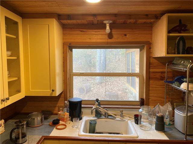 215 Stone Bridge Road, Fayetteville, AR 72701