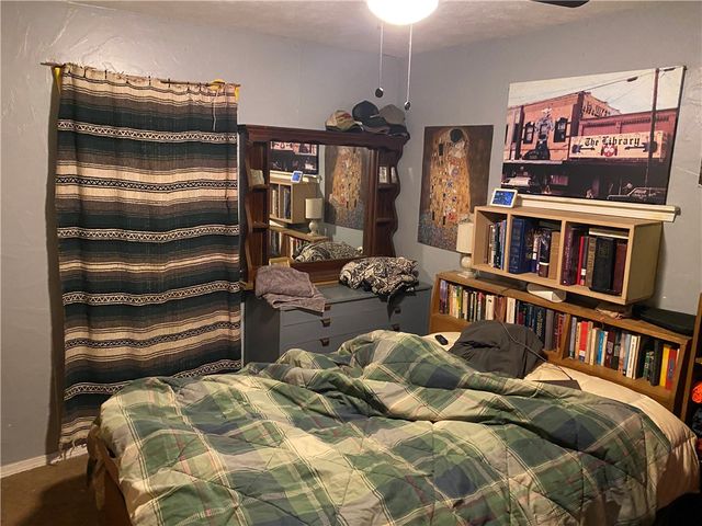 215 Stone Bridge Road, Fayetteville, AR 72701