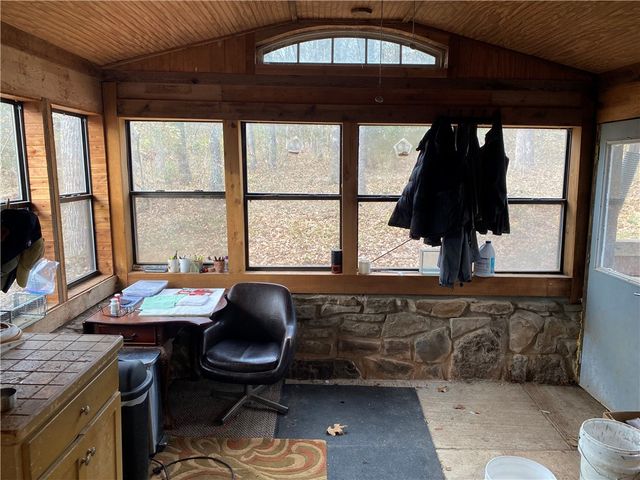 215 Stone Bridge Road, Fayetteville, AR 72701