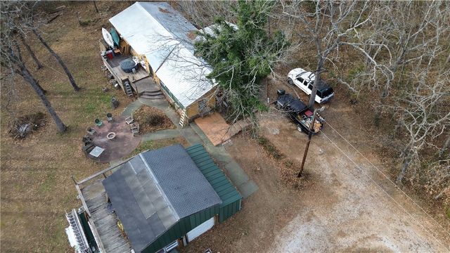 215 Stone Bridge Road, Fayetteville, AR 72701