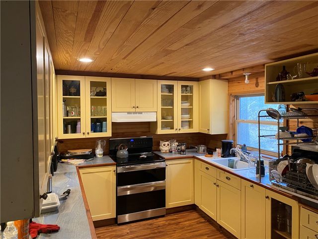 215 Stone Bridge Road, Fayetteville, AR 72701