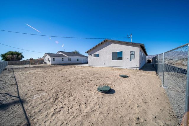 2864 Vista Avenue, Thermal, CA 92274