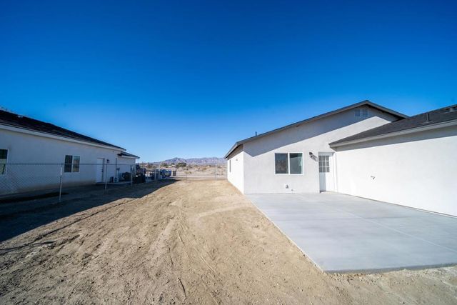 2864 Vista Avenue, Thermal, CA 92274