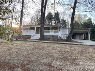 626 Lukes Loop 18, Marion, NC 28752