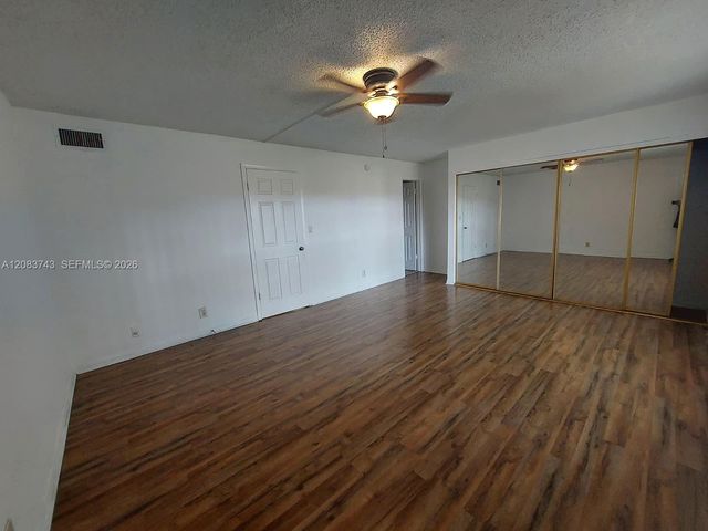 7332 SW 25th Court 12, Davie, FL 33317