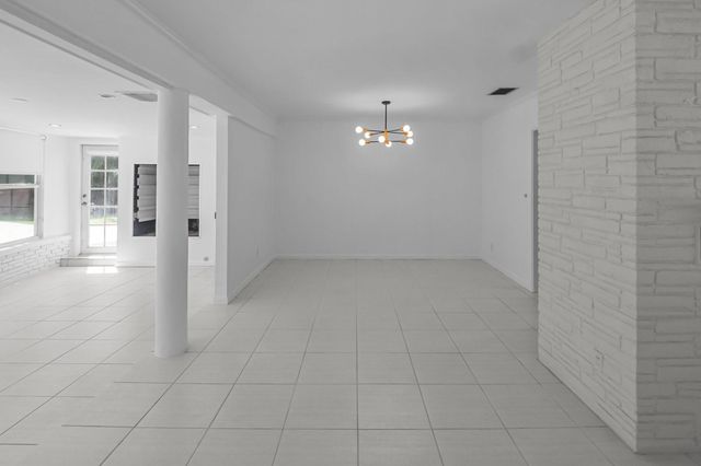 2608 NE 12th Street, Fort Lauderdale, FL 33304