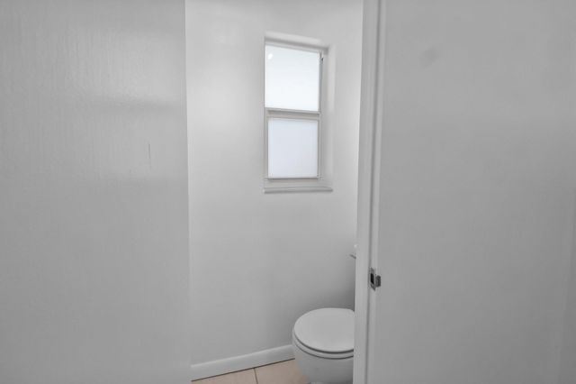 2608 NE 12th Street, Fort Lauderdale, FL 33304