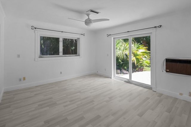 2608 NE 12th Street, Fort Lauderdale, FL 33304