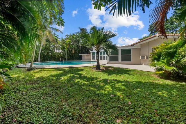 2608 NE 12th Street, Fort Lauderdale, FL 33304