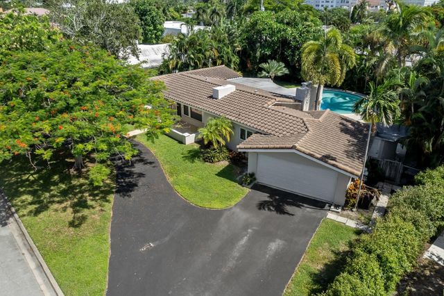 2608 NE 12th Street, Fort Lauderdale, FL 33304