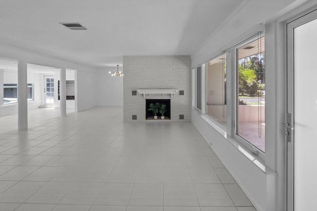 2608 NE 12th Street, Fort Lauderdale, FL 33304