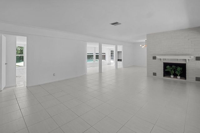 2608 NE 12th Street, Fort Lauderdale, FL 33304