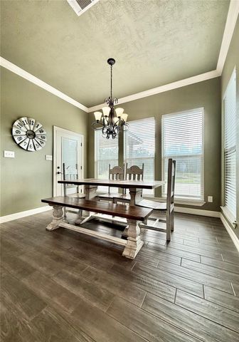 5584 W Grigsby Road, Vidor, TX 77662