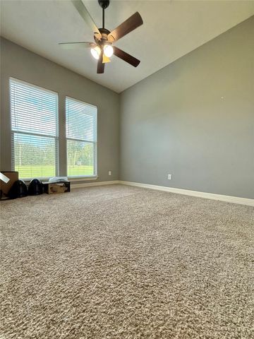 5584 W Grigsby Road, Vidor, TX 77662