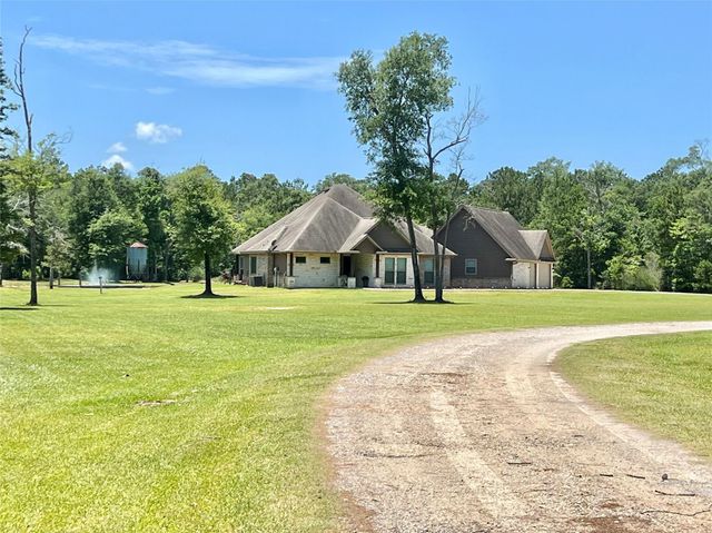 5584 W Grigsby Road, Vidor, TX 77662