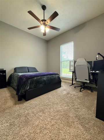 5584 W Grigsby Road, Vidor, TX 77662