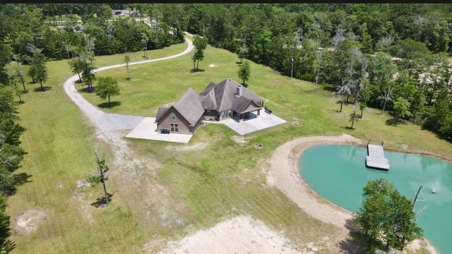 5584 W Grigsby Road, Vidor, TX 77662