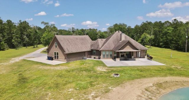 5584 W Grigsby Road, Vidor, TX 77662