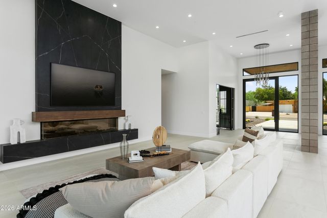 6602 E ASTER Drive, Scottsdale, AZ 85254