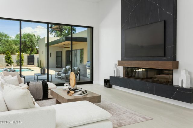 6602 E ASTER Drive, Scottsdale, AZ 85254