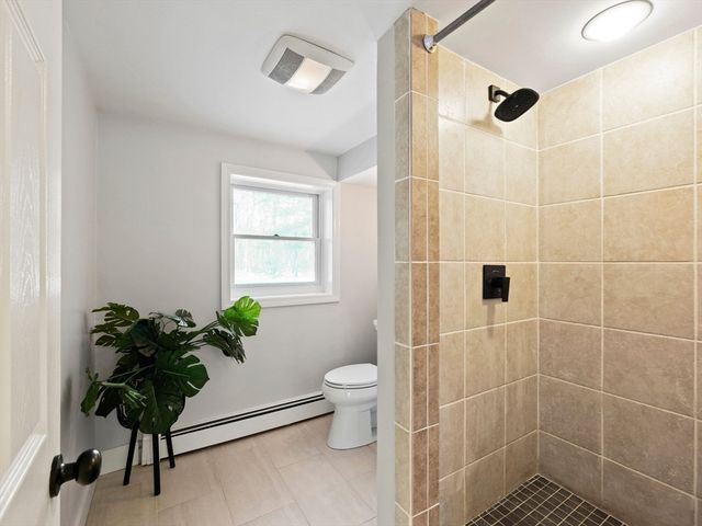 119 Van Norden Rd, Reading, MA 01867