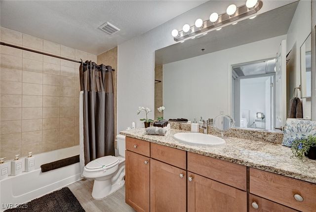 4200 South Valley View Boulevard 2097, Las Vegas, NV 89103