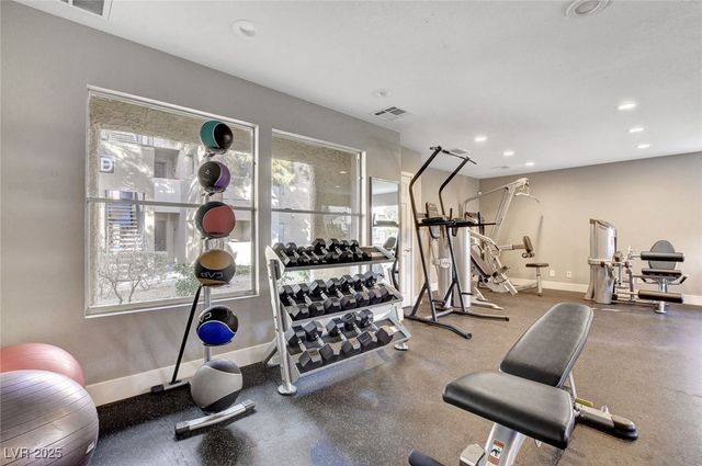 4200 South Valley View Boulevard 2097, Las Vegas, NV 89103