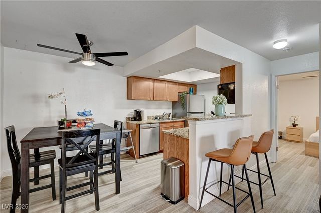 4200 South Valley View Boulevard 2097, Las Vegas, NV 89103