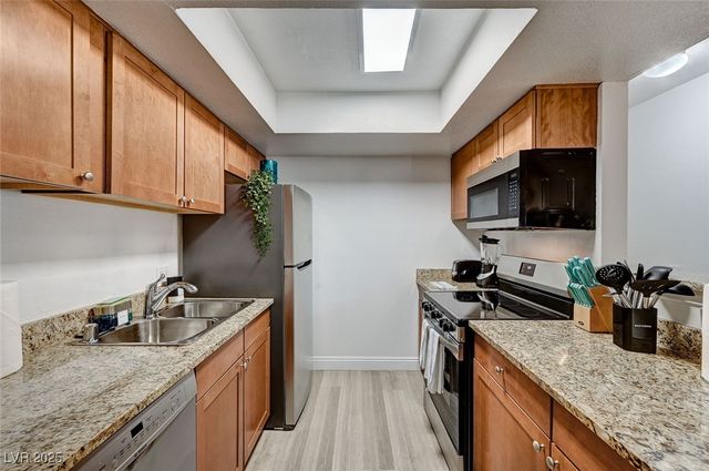 4200 South Valley View Boulevard 2097, Las Vegas, NV 89103