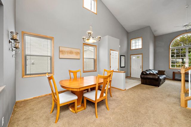 6622 Ashton Circle, Shakopee, MN 55379