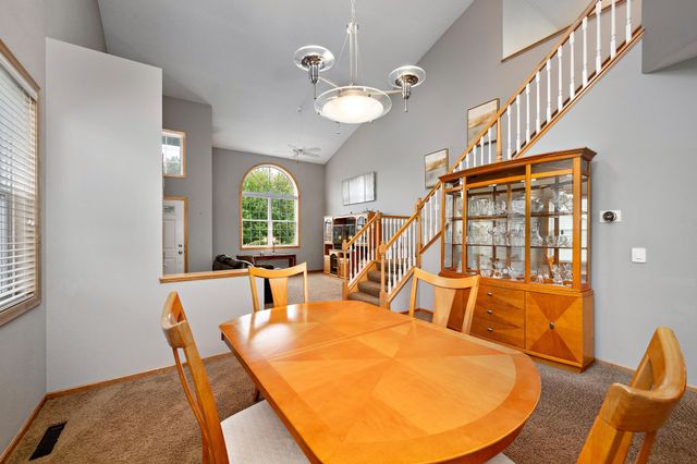 6622 Ashton Circle, Shakopee, MN 55379