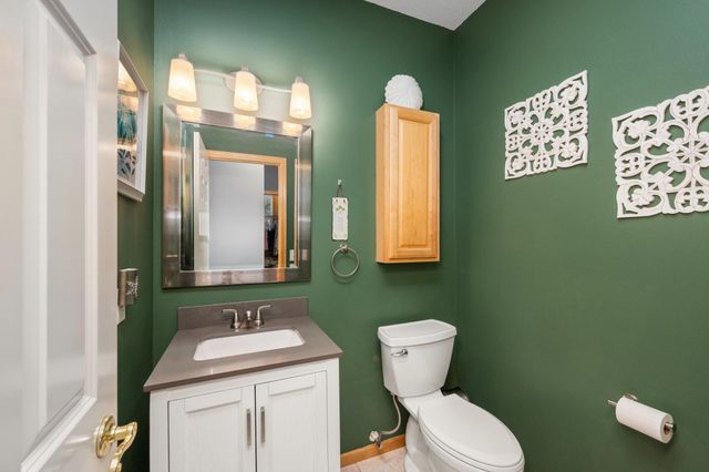 6622 Ashton Circle, Shakopee, MN 55379