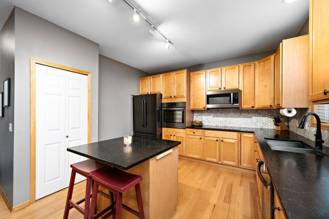 6622 Ashton Circle, Shakopee, MN 55379