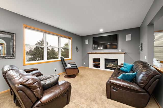 6622 Ashton Circle, Shakopee, MN 55379