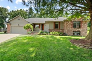 3701 SARDIS CT, Columbia, MO 65203