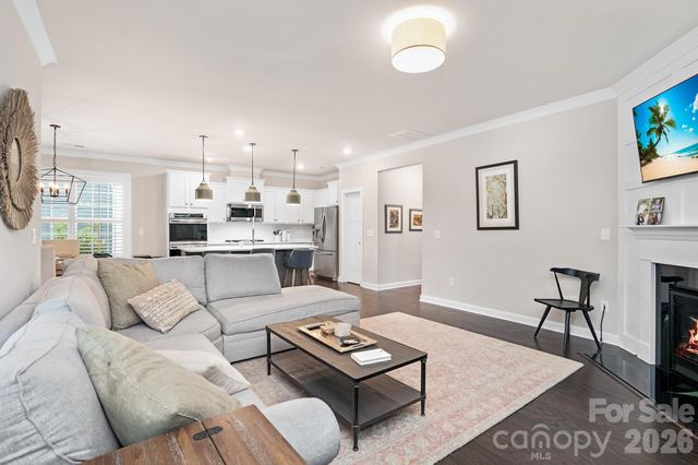432 Hudson Place, Davidson, NC 28036