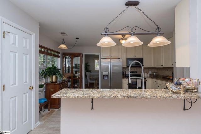 400 Penobscot Court, Simpsonville, SC 29681