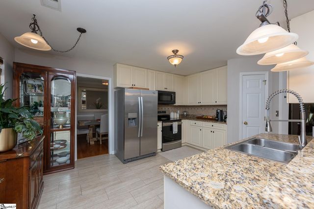 400 Penobscot Court, Simpsonville, SC 29681