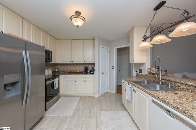 400 Penobscot Court, Simpsonville, SC 29681