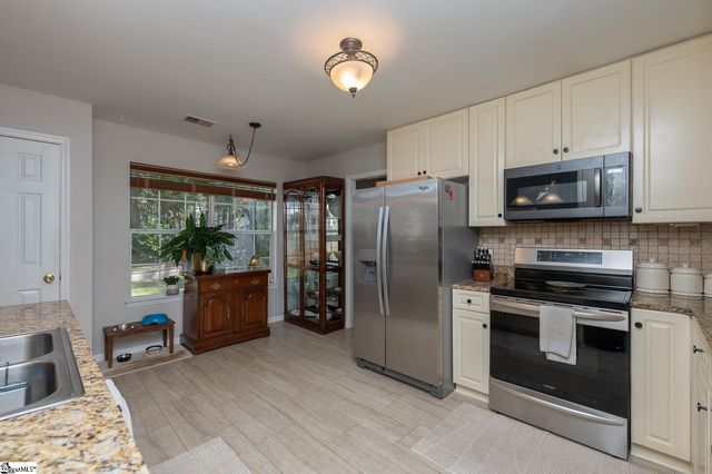 400 Penobscot Court, Simpsonville, SC 29681