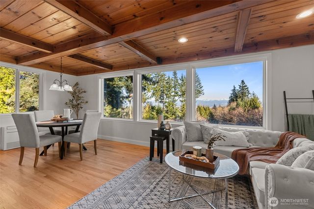 14321 2nd Avenue NW, Marysville, WA 98271